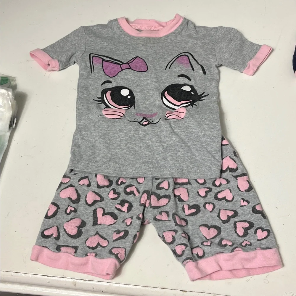 Set of 2 Little Bety 12-18M Matching Outfits Unicorn and Cat Patterned Set
